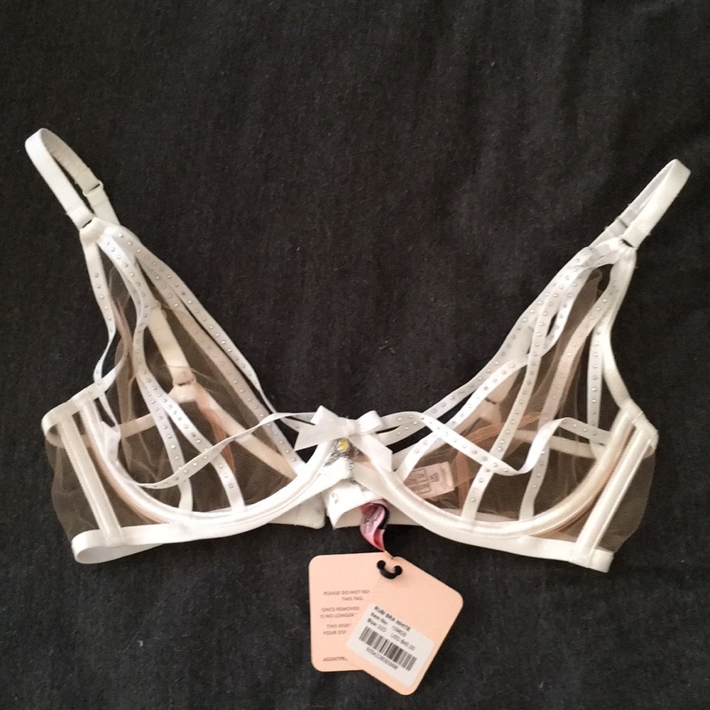 COPY - Agent Provocateur Rubi Bra White